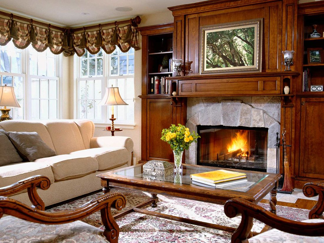 Royal-Looking-Living-Room-With-Fireplace-Interiors25